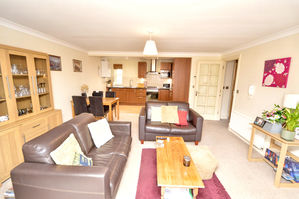 Photo 5- click for photo gallery